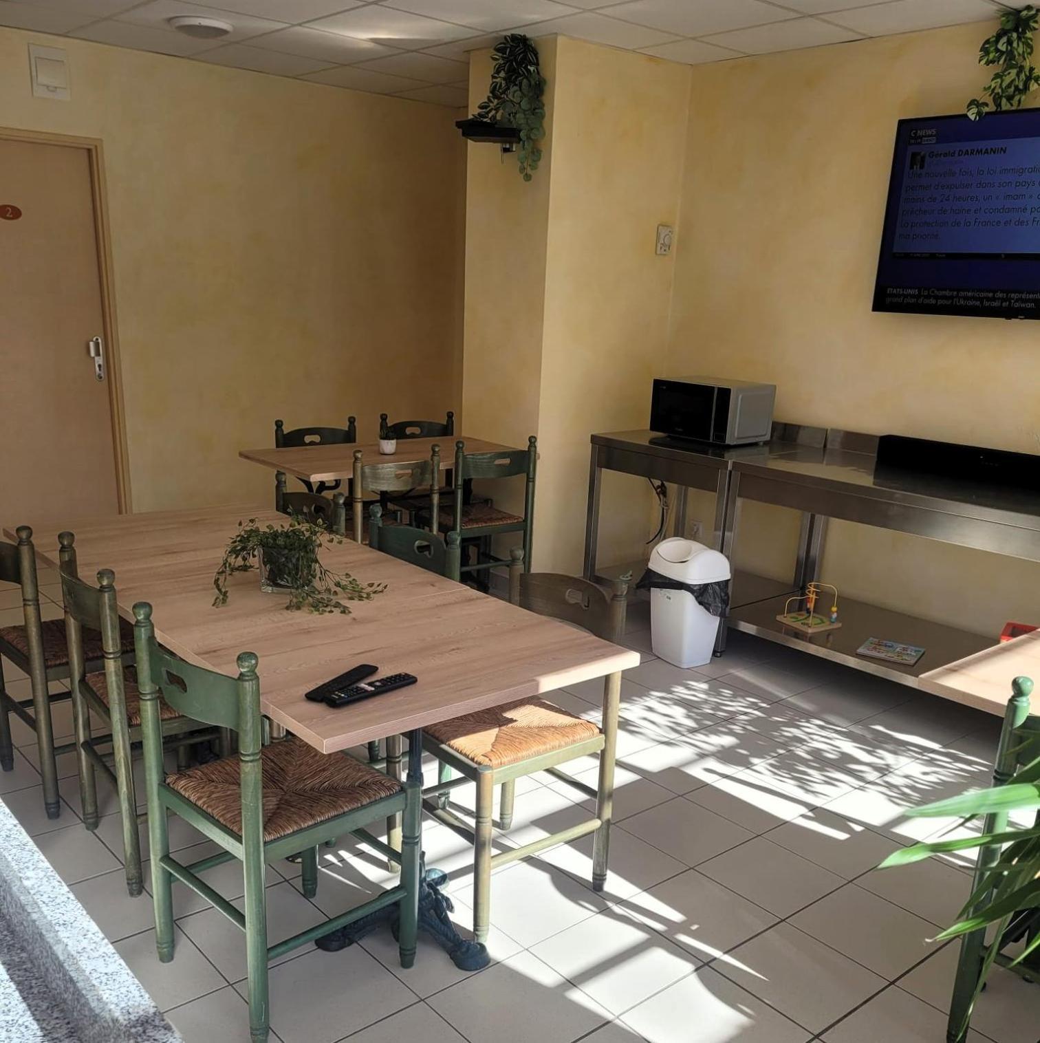 Hotel De L'Orb Bédarieux Dış mekan fotoğraf