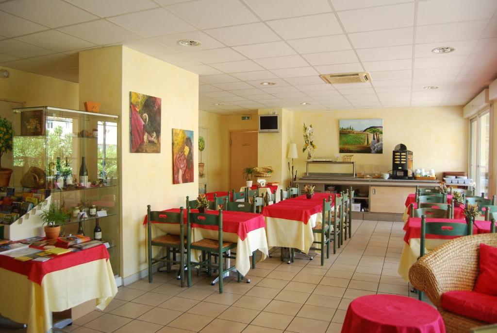 Hotel De L'Orb Bédarieux Dış mekan fotoğraf